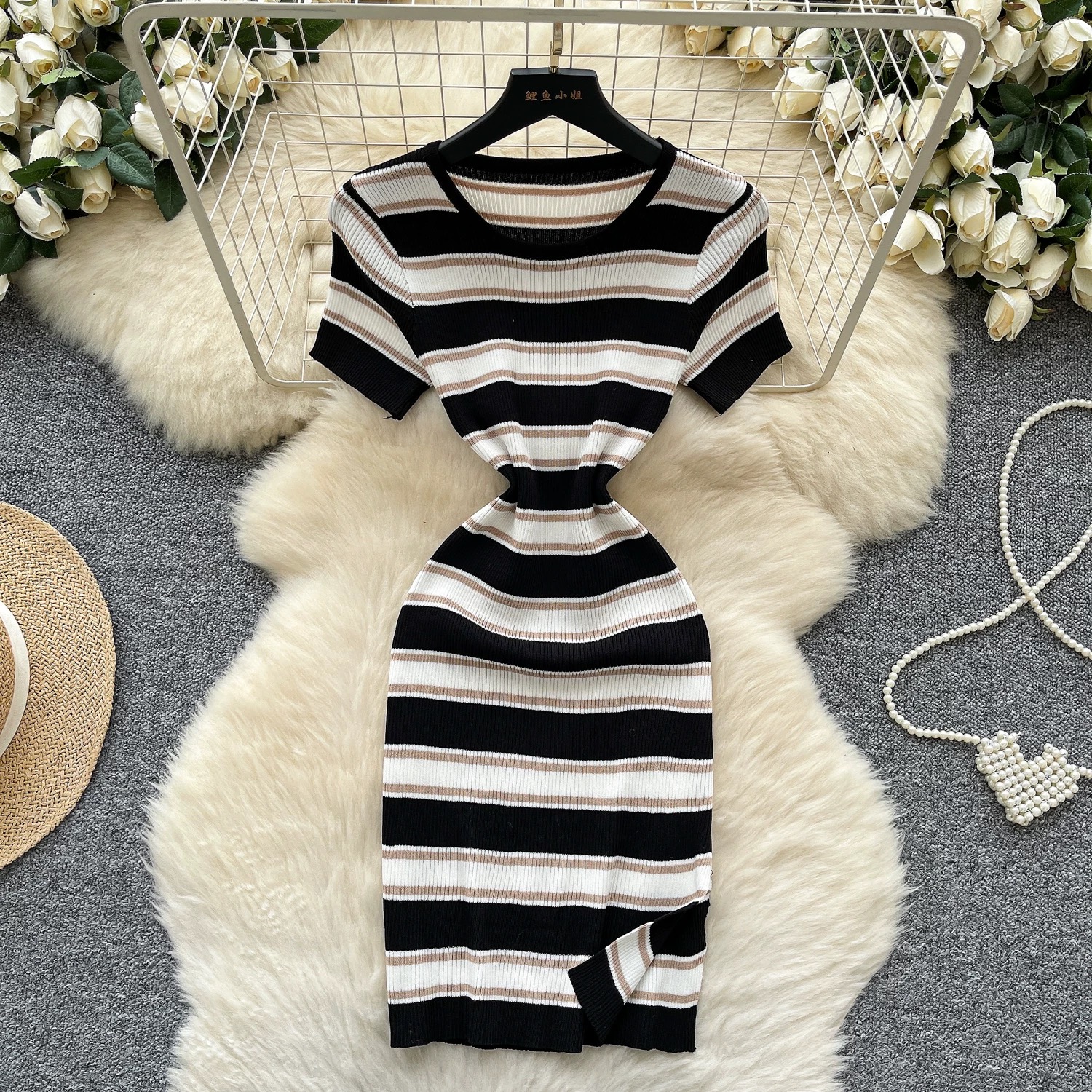 Can’t be tamed dress KBC271 images